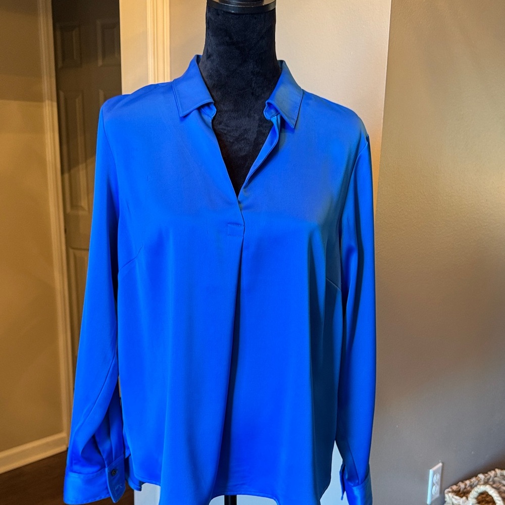 Candace Cameron Bure Vibrant Blue Blouse - Picture 1 of 5
